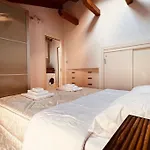 Private Luxury